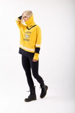 Eivy Boyfriends Fit Gaiter Top