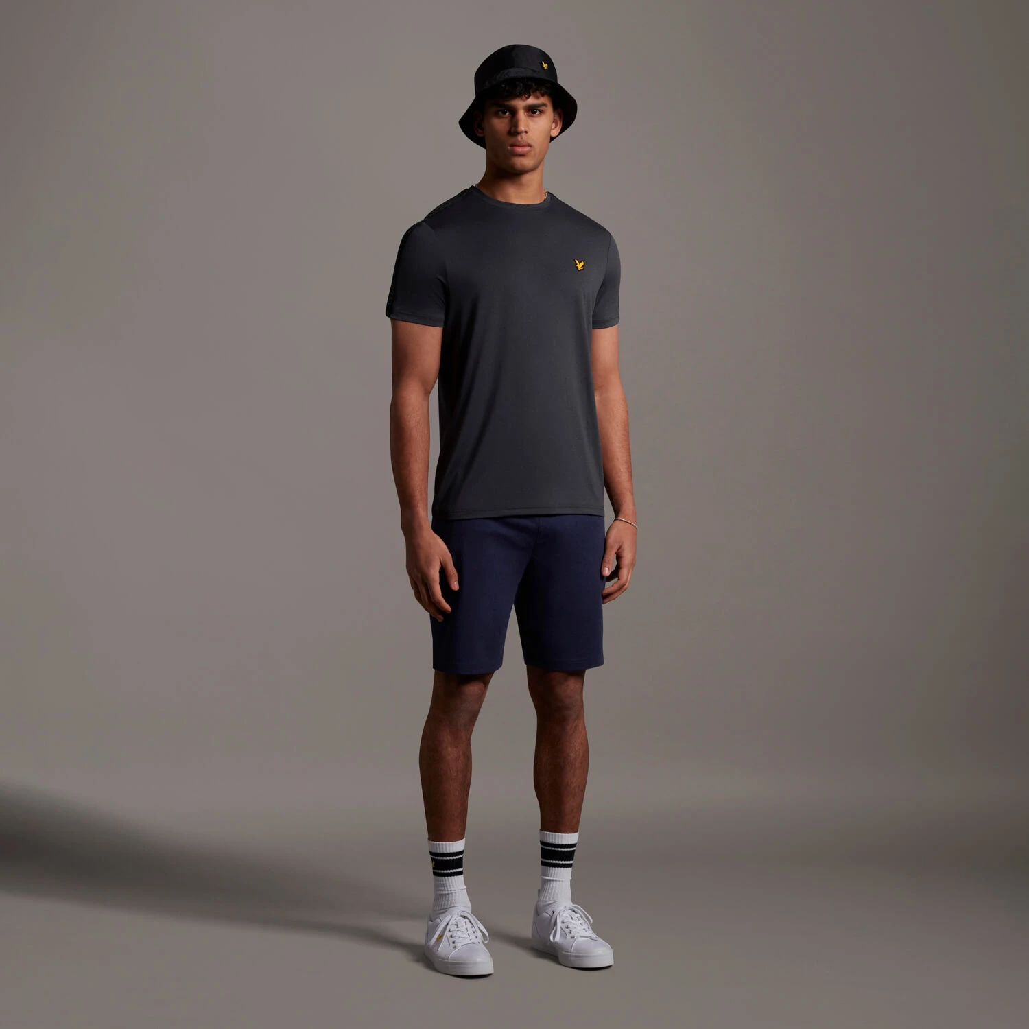 Lyle And Scott Sleeve Tape Stretch Tee - Afbeelding 4